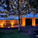 Sauna ogrodowa Vingberg Scandit 5 z oświetleniem wieczornym